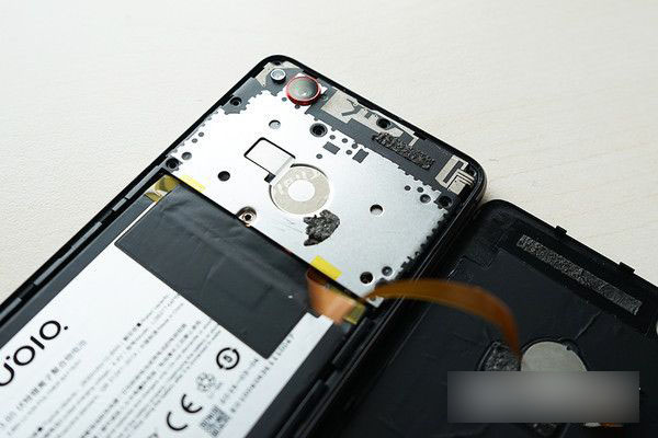 努比亚Z11 mini做工怎么样 nubia Z11 mini拆解图评测