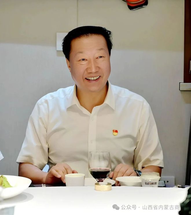 弘扬拥军优良传统 厚植商会爱军情怀——山西省工商联 山西省内蒙古商会 太原市苍南商会到万柏林区人武部进行“八一”慰问座谈纪实