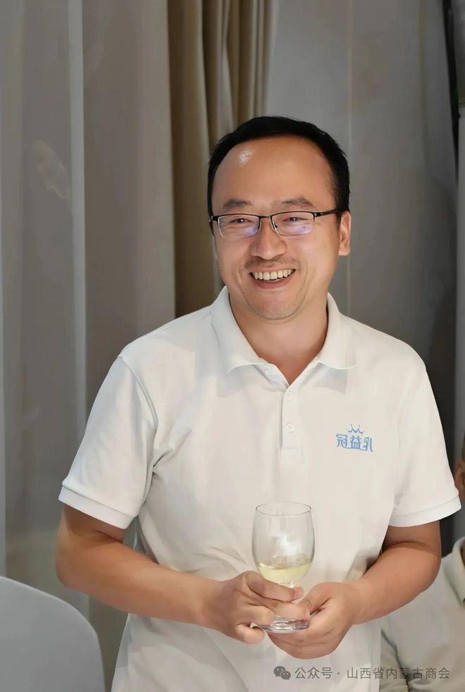 弘扬拥军优良传统 厚植商会爱军情怀——山西省工商联 山西省内蒙古商会 太原市苍南商会到万柏林区人武部进行“八一”慰问座谈纪实