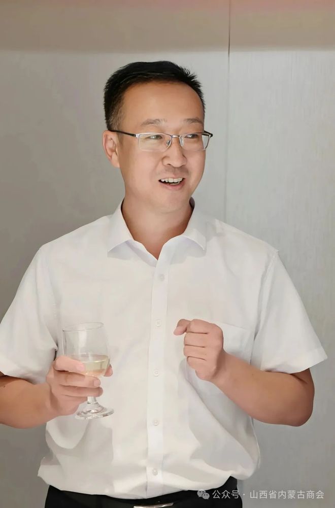 弘扬拥军优良传统 厚植商会爱军情怀——山西省工商联 山西省内蒙古商会 太原市苍南商会到万柏林区人武部进行“八一”慰问座谈纪实